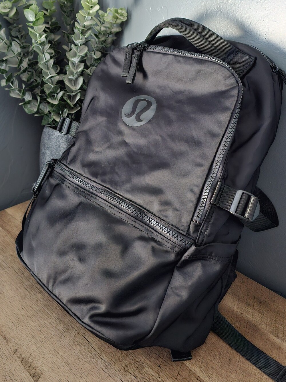 Lululemon Backpack - Picture 8 of 9
